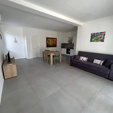 וילה White Houses Luxury And Pool סקוליטי